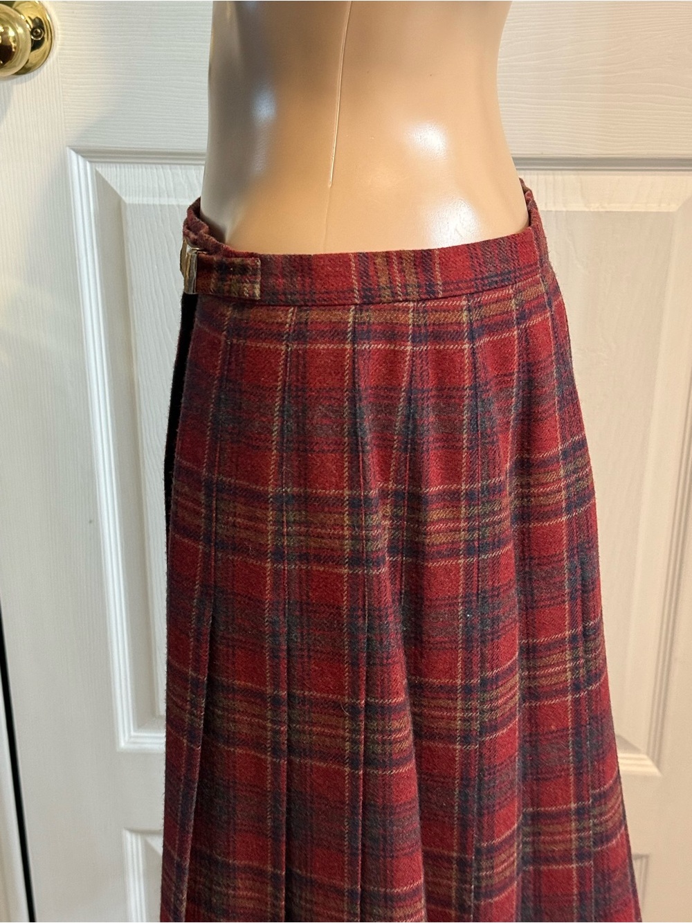 Vintage Pendleton Wool Womens Red Plaid Skirt Kilt  Buckle Size 12 - Picture 10 of 16
